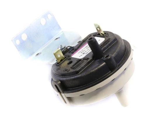 Picture of PRESSURE SW F/ALL CHB & CMA